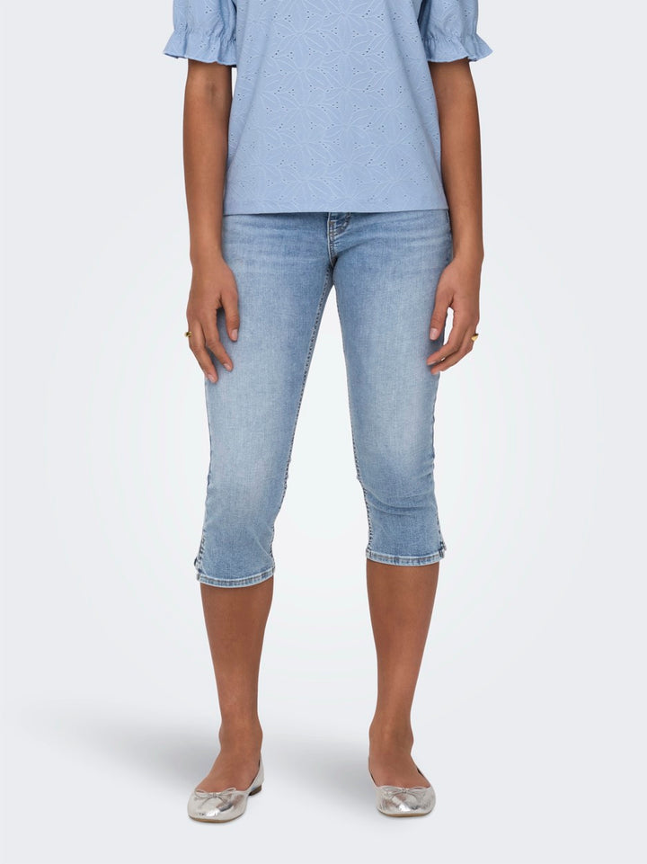Onlblush Mw Slit Capri Dnm Pim Noos - Blue Denim