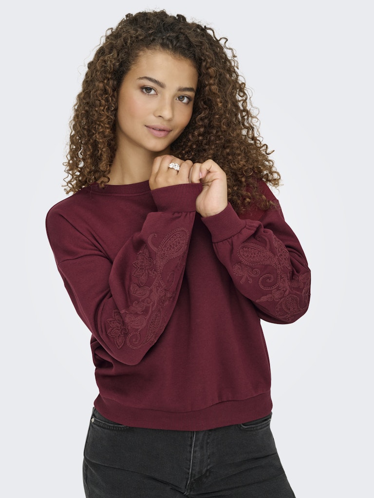 Onlbrooklyn L/s Embroidery Box Swt - Wijnrood