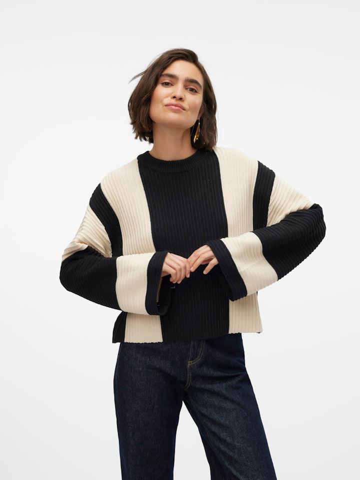 Vmgigi Ls O-neck Pullover Lcs Rep - Zwart Dessin