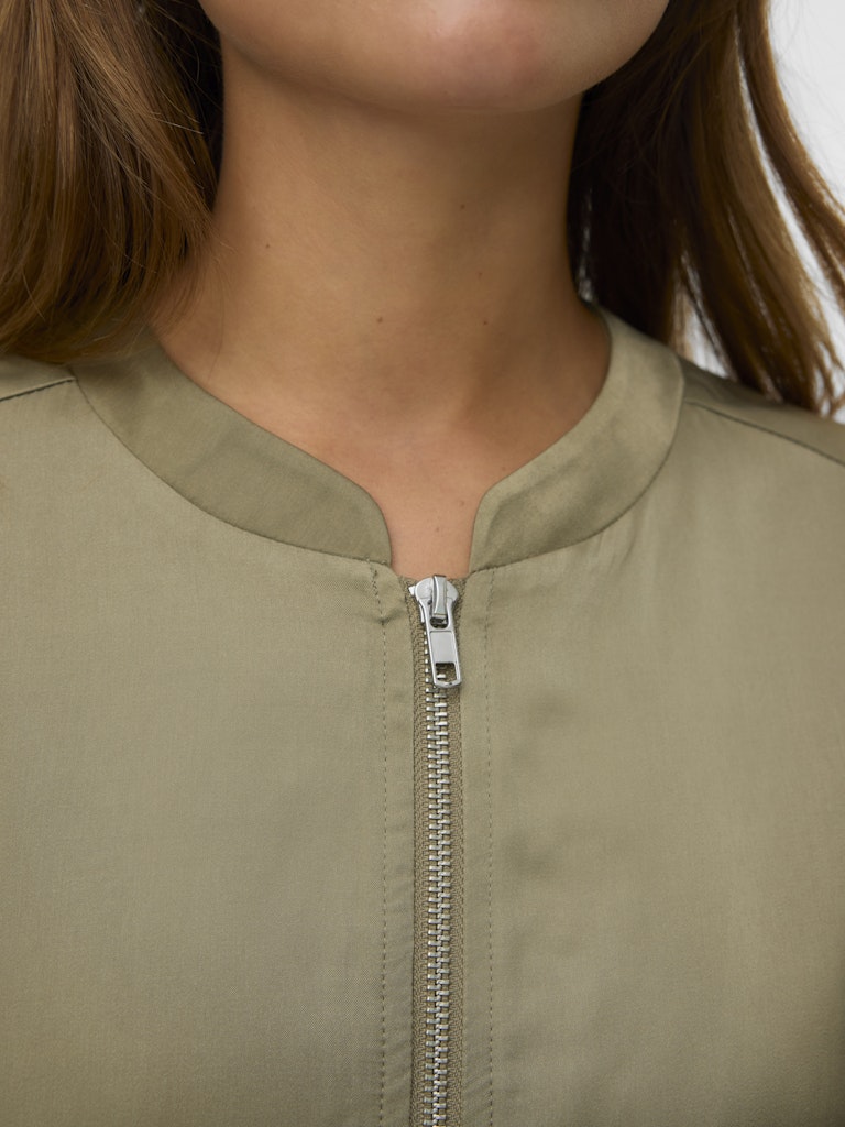 Vmvina Detail Ls Bomber Wvn Ga - Olijf