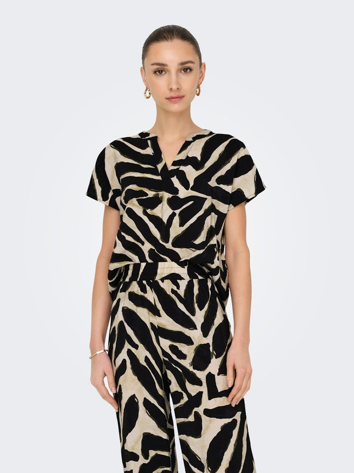 Jdyjasmine S/s Top Wvn - Zwart Dessin