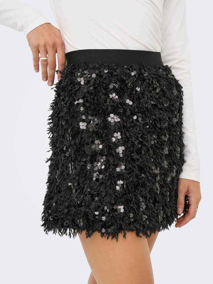 Onlpaola Short Feather Skirt Box Jrs - Zwart