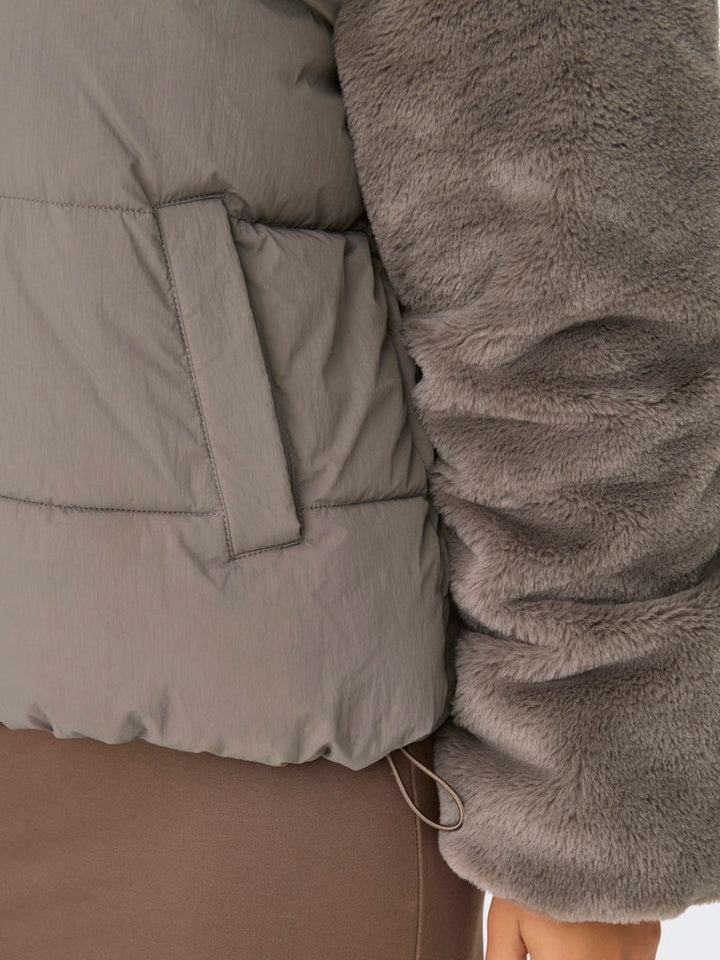 Onlwanja Fur Puffer Mix Jacket Noos Otw - Taupe