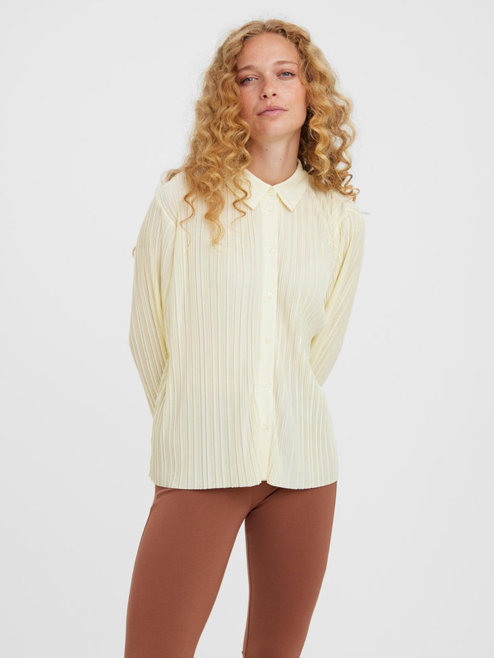 Vmsutton Ls Pleated Shirt - Ecru