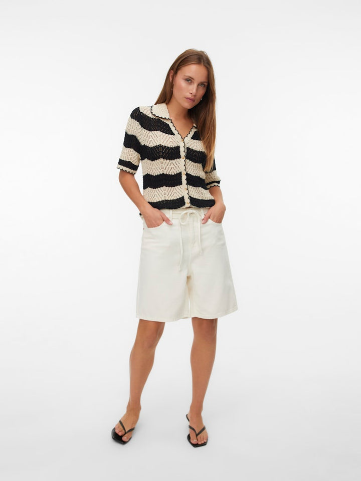 Vmvilla Mr Bermuda Dnm Shorts Mix - Ecru