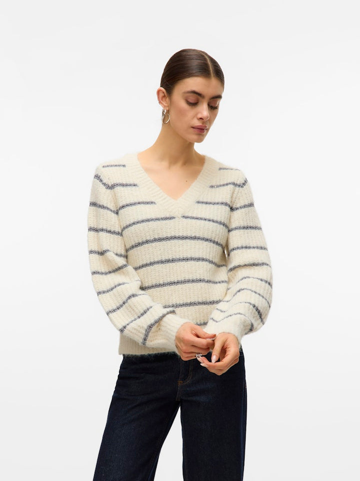 Vmawesome Shine Ls V-nck Stripe Pull Boo - Ecru Dessin