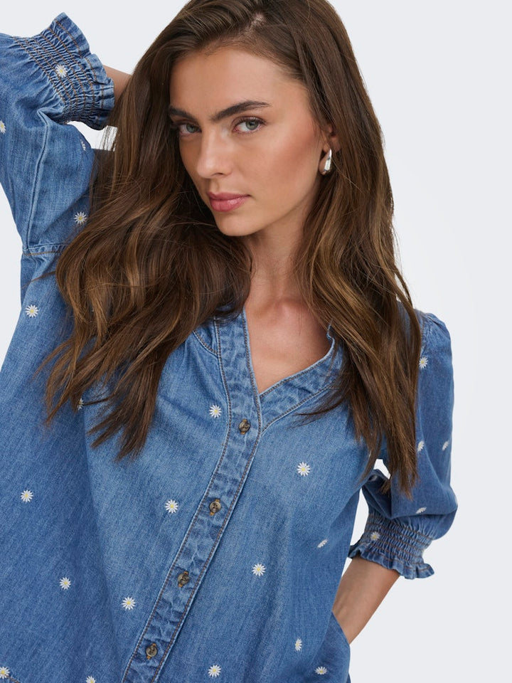 Onlraya Daisy Emb 3/4 Shirt Dnm Akm - Blue Denim