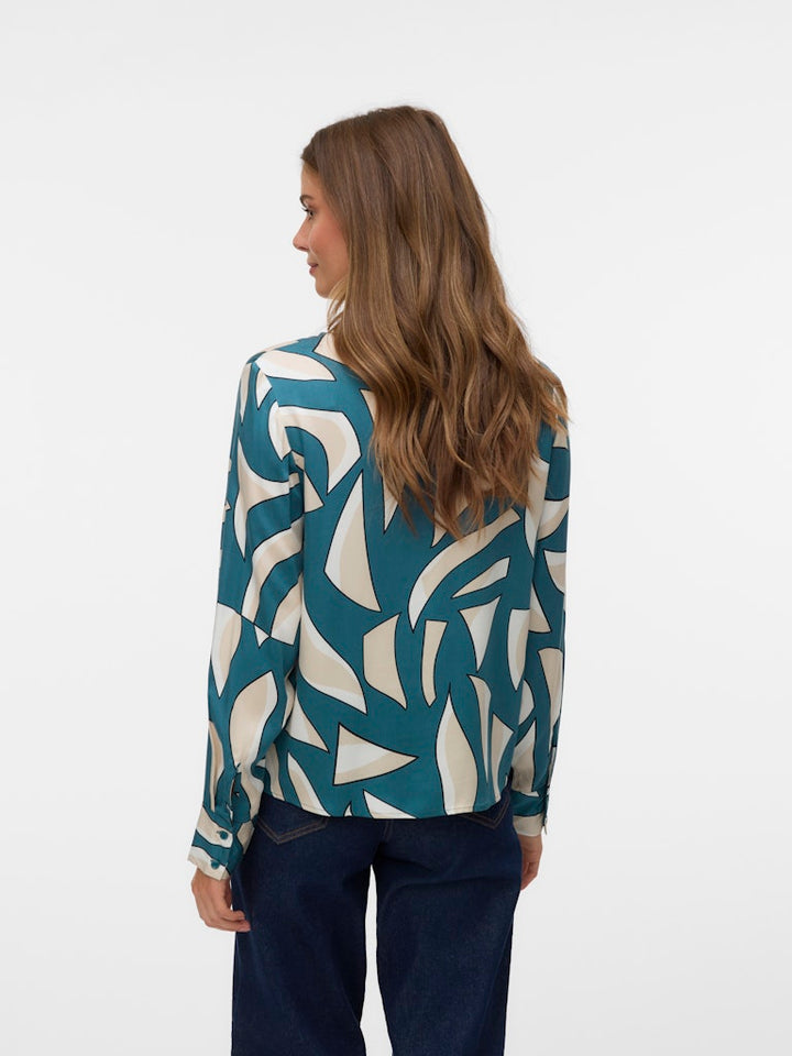 Vmcindy Regina Ls Shirt Wvn Ga - Groen Dessin