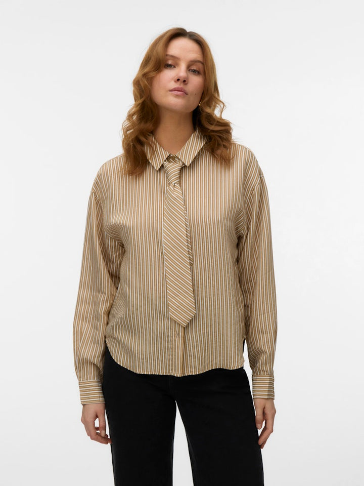 Vmjuliana Ls Tie Detail Shirt Exp - Bruin Dessin