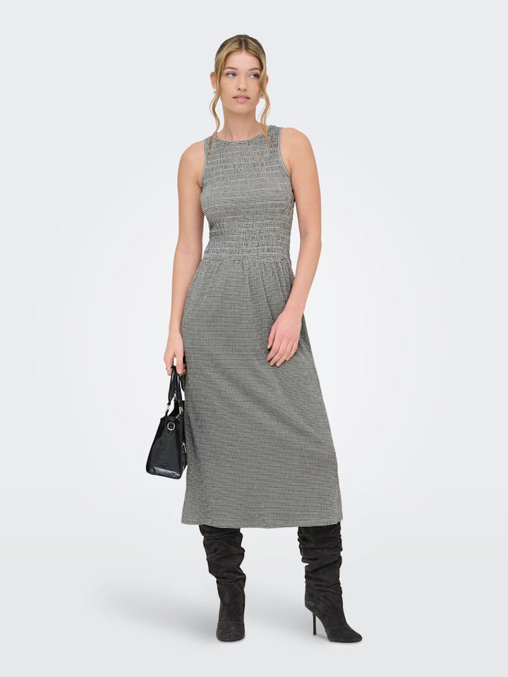 Onlcelle Life S/l Smock Dress Jrs - Zwart Dessin