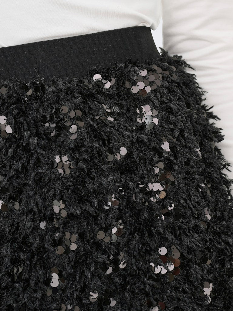 Onlpaola Short Feather Skirt Box Jrs - Zwart