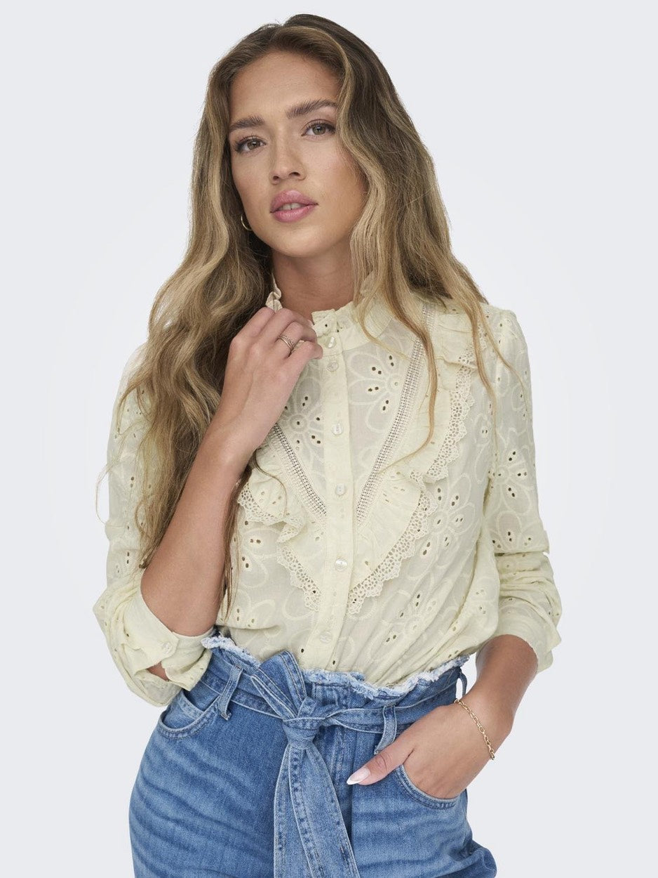 Onlrebecca Boa Emb Frill Shirt Wvn - Ecru